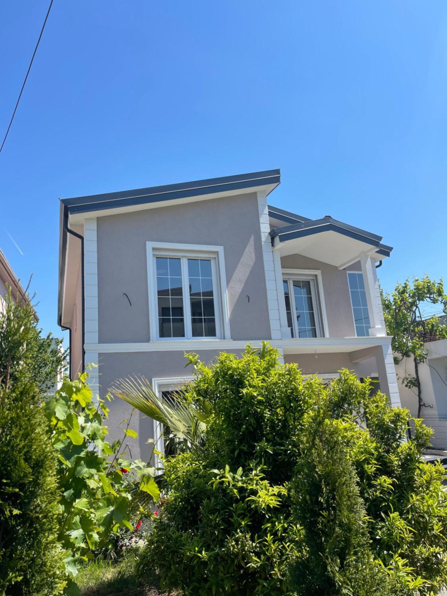 Villa Ajla *
